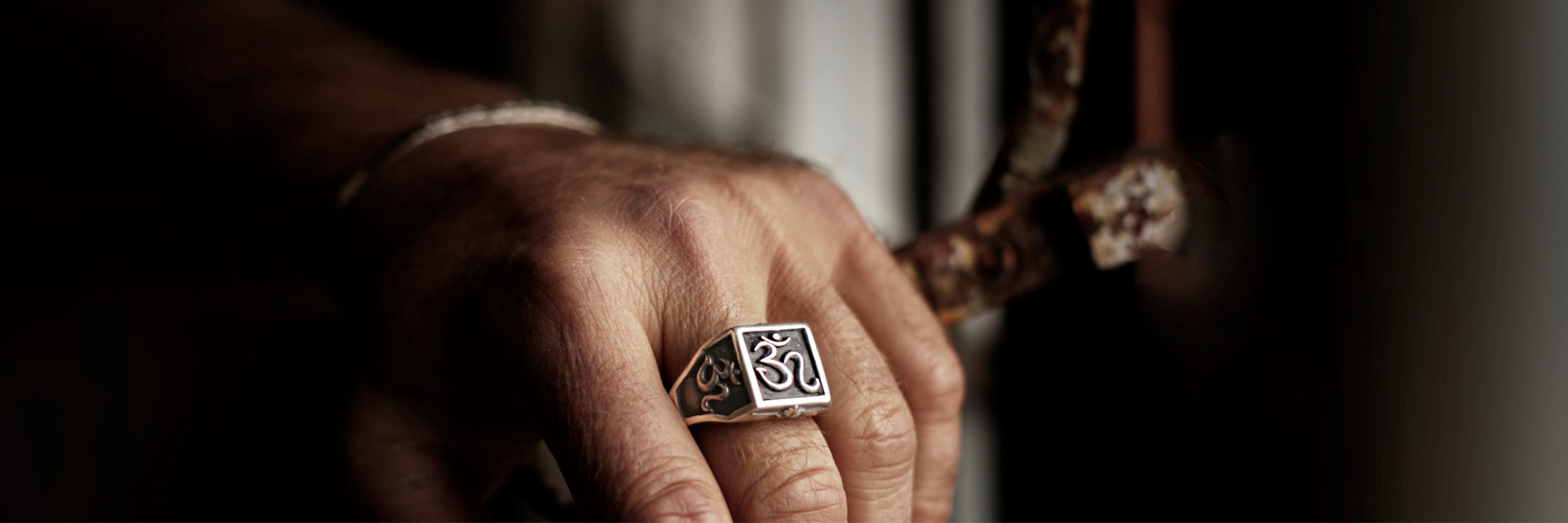 Spirituelle Ringe mit OM Symbolen für Männer und Frauen von ETERNAL BLISS