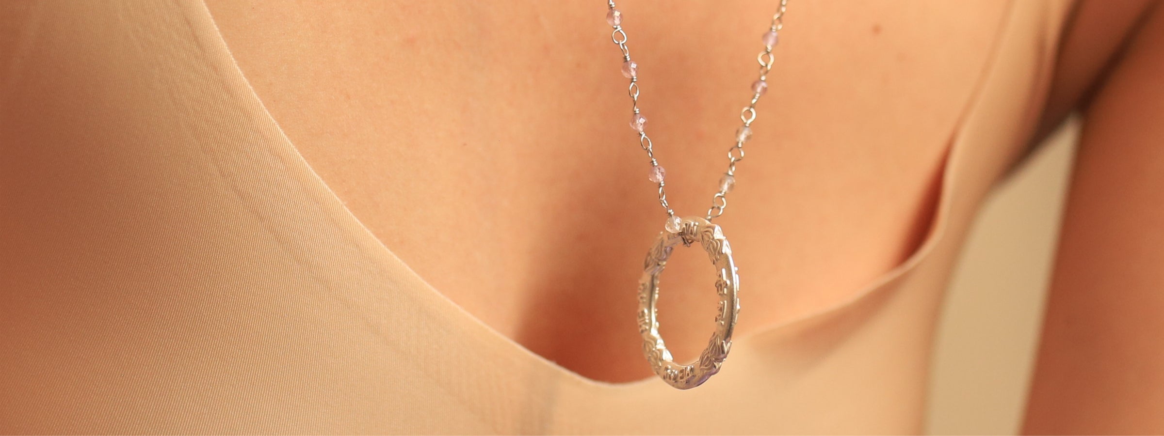 Spirituelle Schmuckkollektion: Sat Nam Mantra Schmuck aus der Kundalini Yoga Tradition