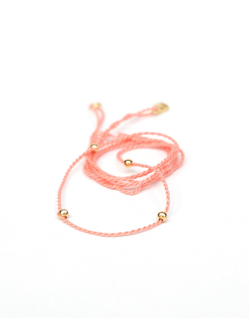 Halsband flamingo aus Baumwolle mit goldenen Perlen von ETERNAL BLISS
