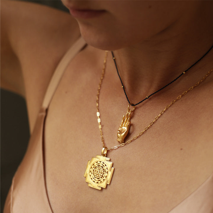 Mystischer Sri Yantra Anhänger vergoldet