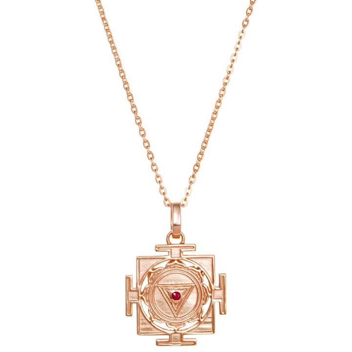 Kali Yantra Anhänger mini mit Rubin rosé vergoldet mit Kette von ETERNAL BLISS - Spiritueller Schmuck